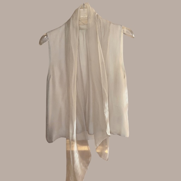 Ralph Lauren Purple Label 100% Silk Sand Blouse 12 - Picture 2 of 6